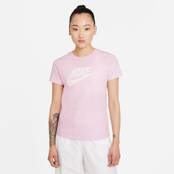 W NSW TEE ESSENTIAL ICON FUTURE