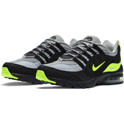 NIKE AIR MAX VG-R